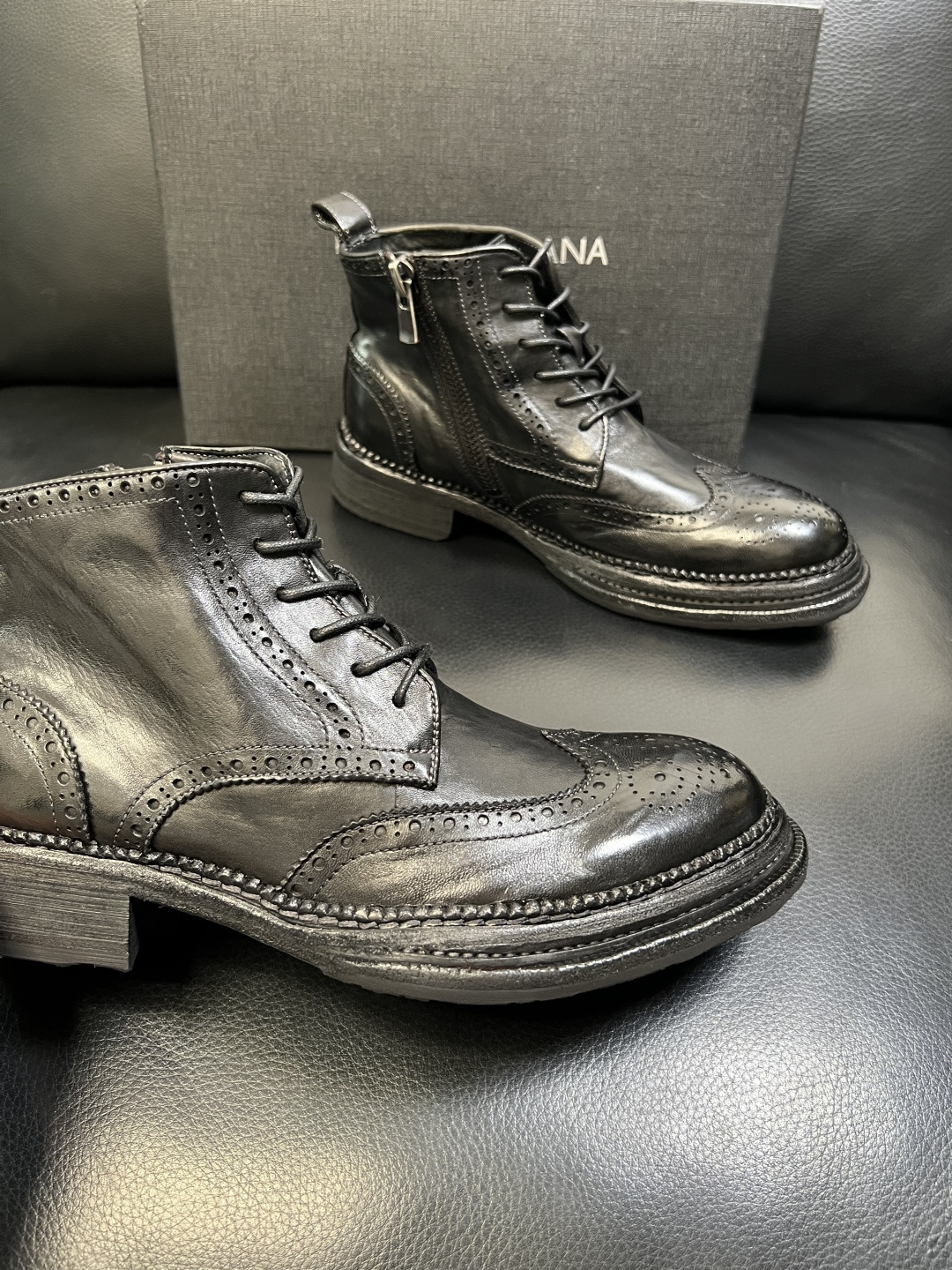 olce & Gabbana shoe